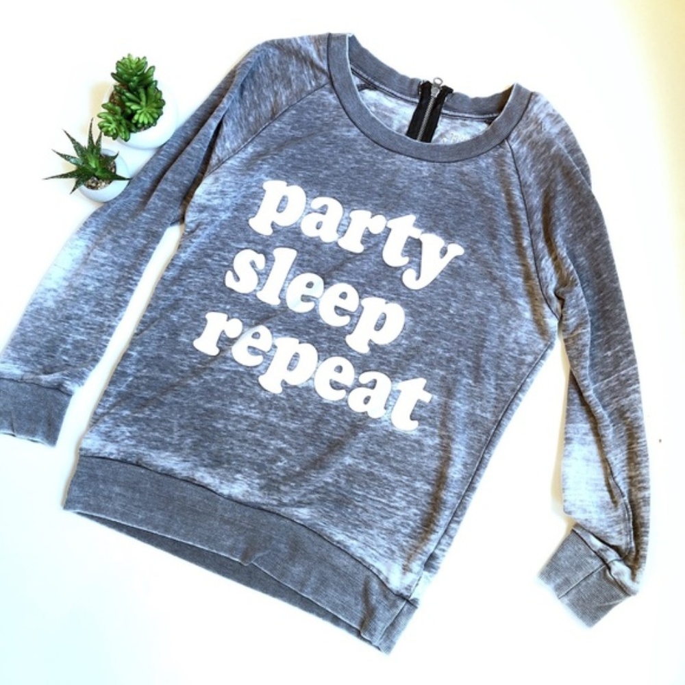 Freeze Gray Burn Out Graphic jersey sweatshirt